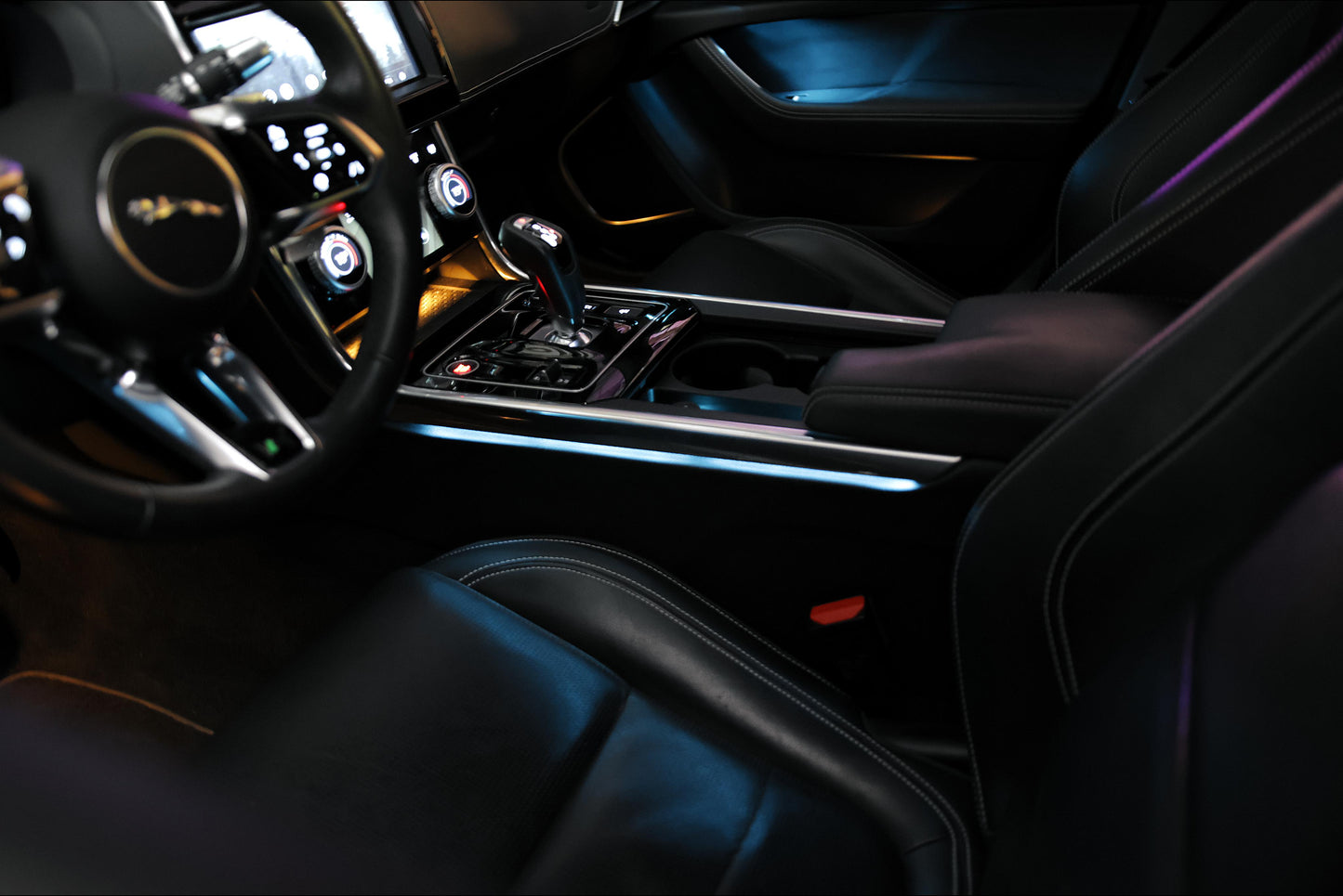 Ambientebeleuchtung Jaguar XE Facelift