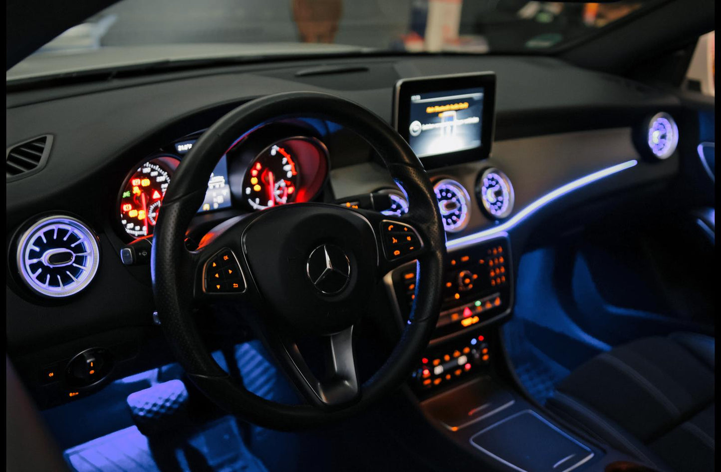 Ambientebeleuchtung Mercedes-Benz CLA-Klasse W117